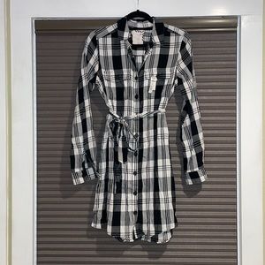 Adorable black and white plaid dress NWT Size S
